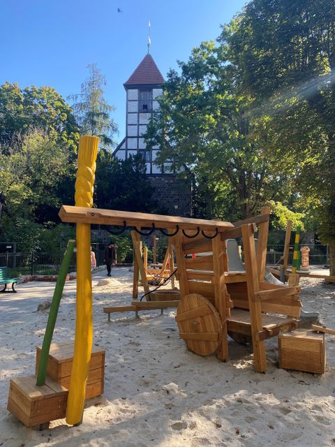 Der wiedereröffnete Spielplatz im Lehnepark