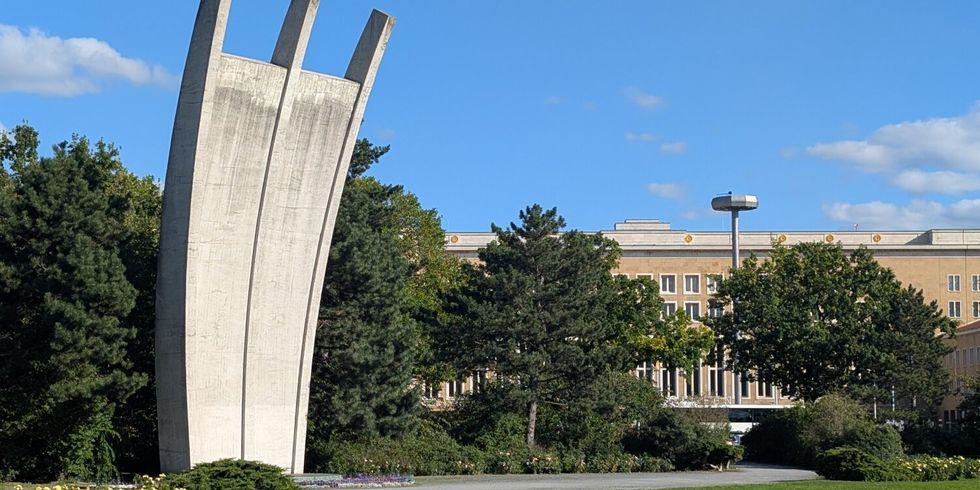 Denkmal Platz der Luftbrücke