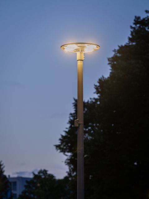Umrüstung der Straßenbeleuchtung mit LED Leuchten in Berlin Gesundbrunnen (Bild: Linus Lintner Fotografie)