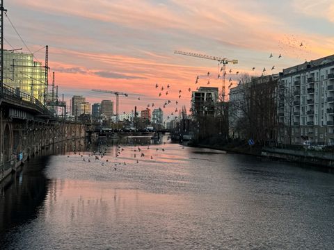 Blick von der Jannowitzbrücke auf die Spree in Richtung Osten