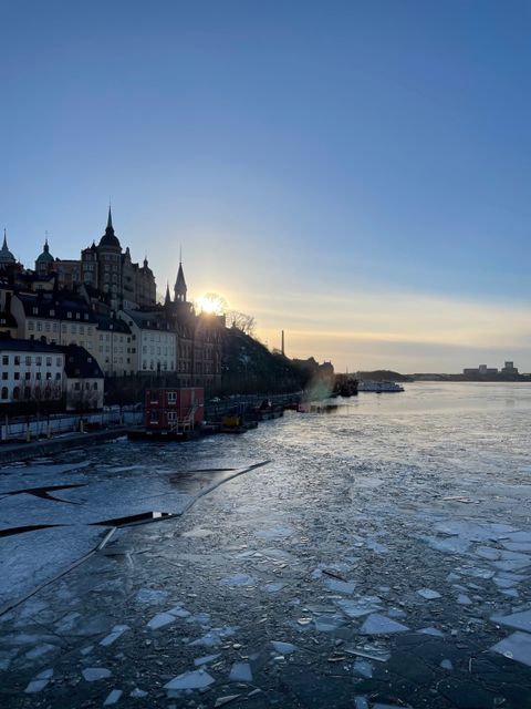 Sonnenuntergang in Stockholm (Bild: Melanie Brüggenkamp)