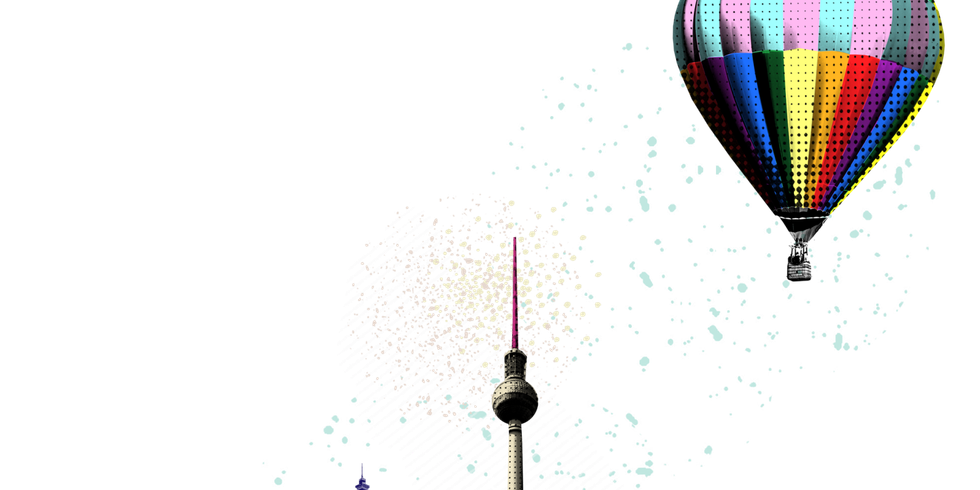 Berliner Skyline mit progressive-pride-Heissluftbalon über der Stadt