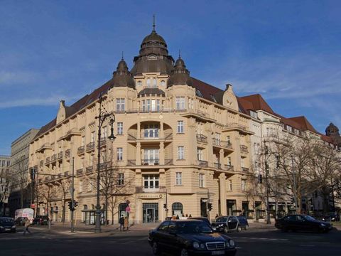 Wohnhaus Ecke Leibnizstraße, Foto: Raimund Müller