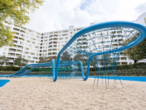 Neue Spiellandschaften im Märkischen Viertel. (Bild: GESOBAU AG: Christoph Schieder)