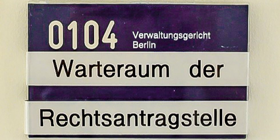 Rechtsantragstelle Türschild