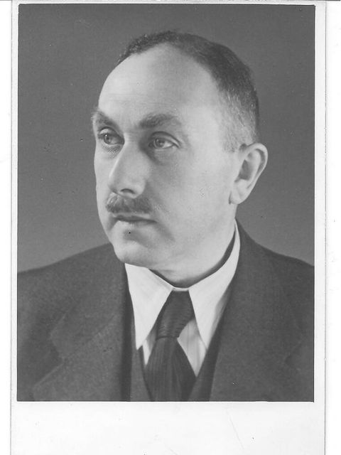 Dr. Max Leopold Oppenheim