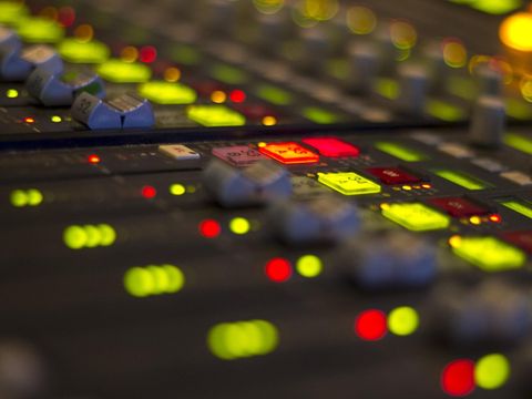 radio-1203736-von-robertescu-auf-pixabay_1920