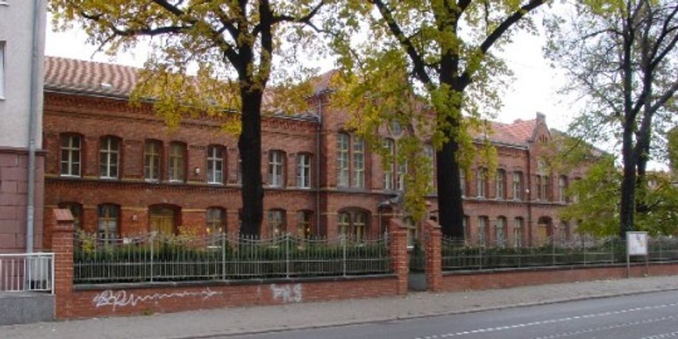 ehemalige Gemeindeschule Dörpfeldstraße