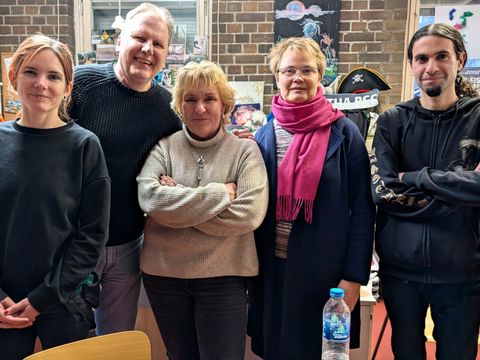 Regine Sommer-Wetter mit dem Team der Wärmestube