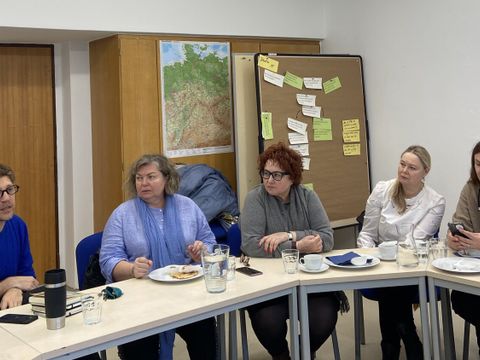 Teilnehmer*innen des Vernetzungstreffens medizinischer Fachkräfte aus der Ukraine und aus Berlin