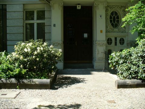 Hauseingang Giesebrechtstr. 6, Foto: B. Plewa