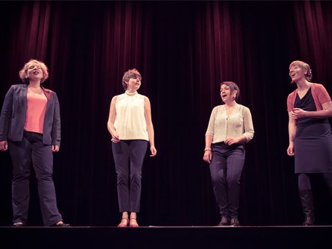 Musik-Salon Luise: Weihnachtskonzert mit Niniwe – vocal arts