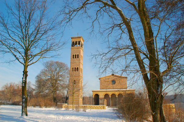 Sacrower Heilandskirche