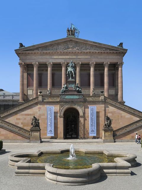 Alte Nationalgalerie, Frontalansicht mit Reiterstandbild Friedrich Wilhelms IV. (Bild: Landesdenkmalamt Berlin, Wolfgang Bittner)