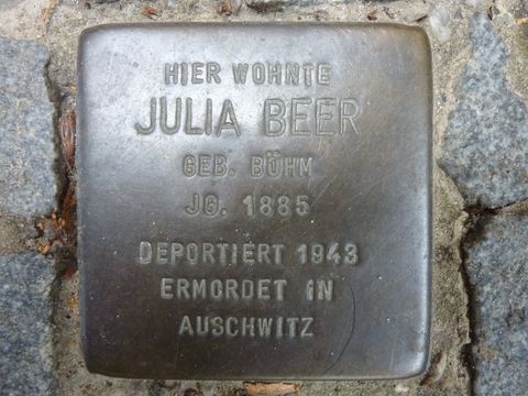 Stolperstein für Julia Beer, 17.8.2010