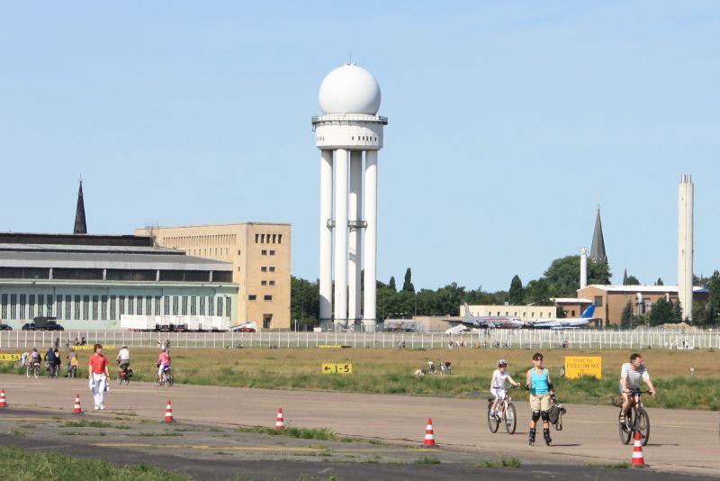 Sicht auf das Tempelhofer Feld