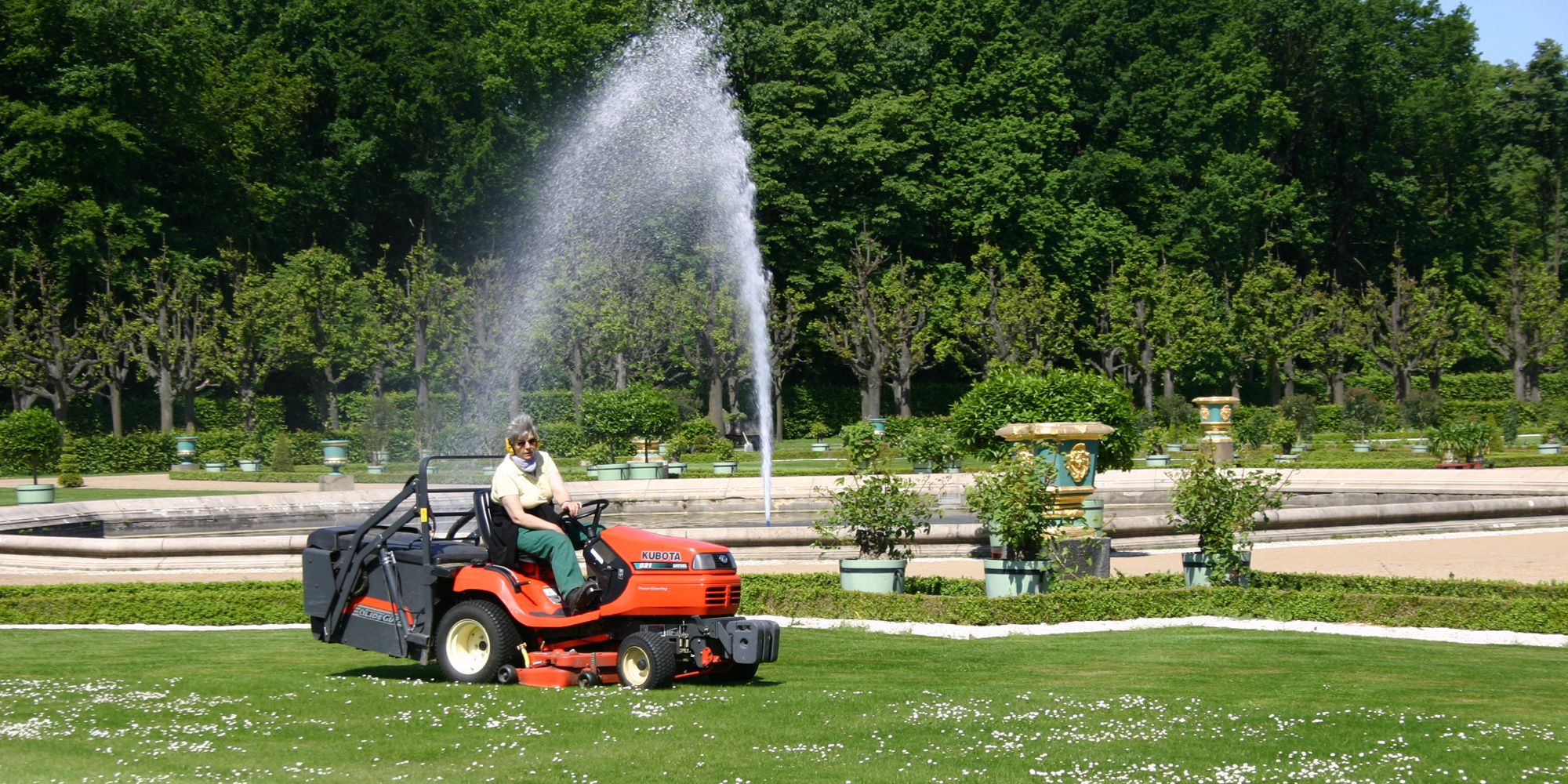 Pflegearbeiten im Schlosspark Charlottenburg