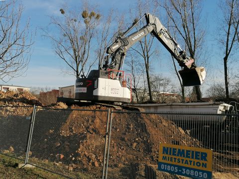 Werneuchener Wiese- Bauvorbereitung - Enttrümmerung