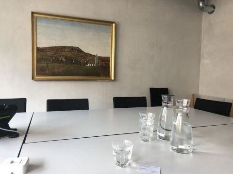 8. Tag Vernehmungsraum Polizei