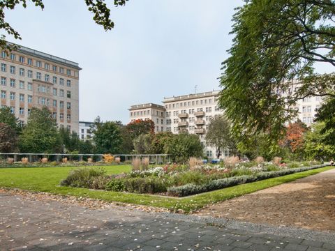 Stauden- und Rosengarten