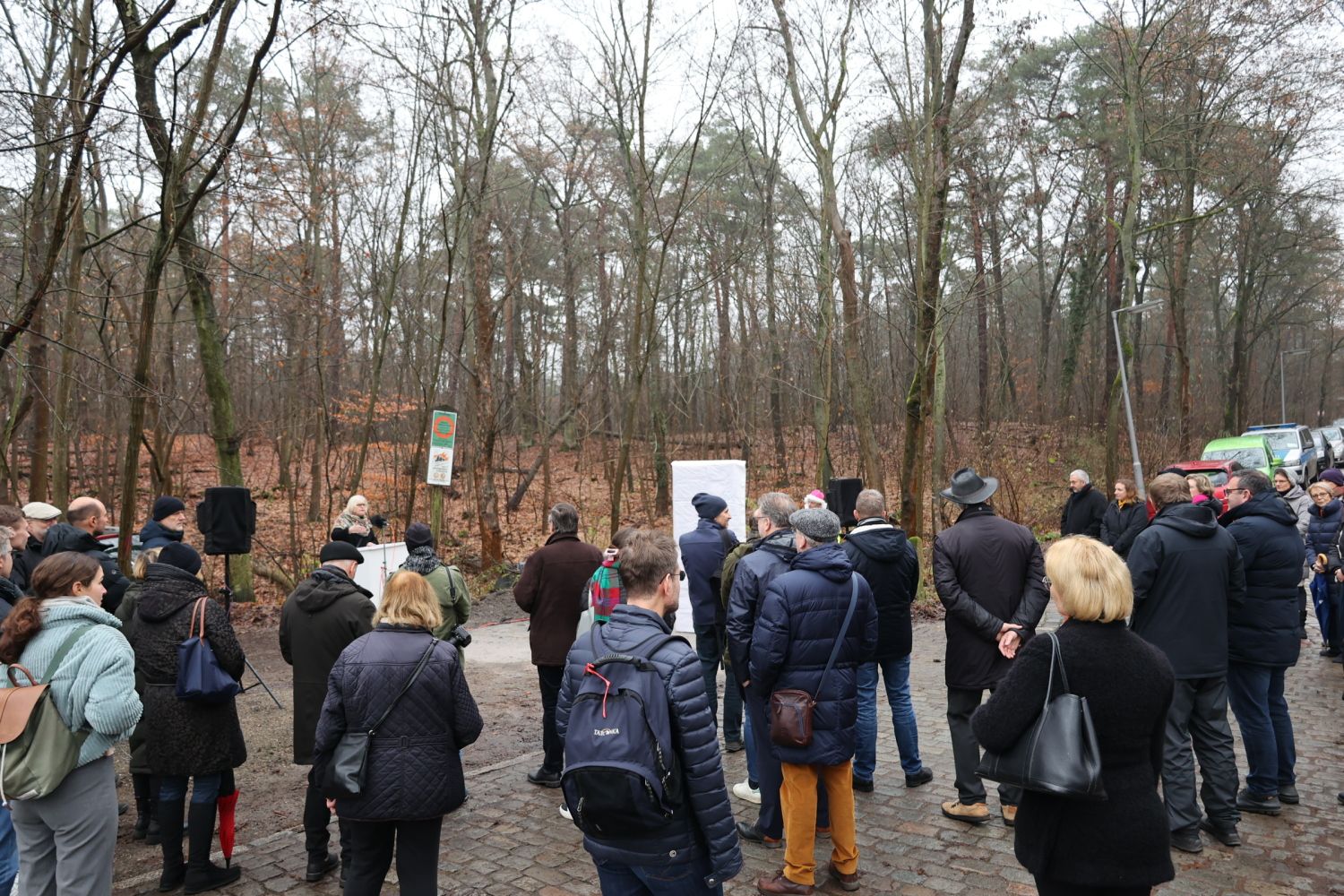 13. Dezember 2023: Stelenenthüllung zu Ehren von Filmpionier Karl Wolfssohn am Stölpchensee