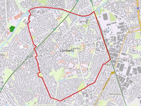 Die Karte zeigt die Schutzgebiete und Schutzobjekte nach Naturschutzrecht Berlin (inklusive Natura 2000) in der Bezirksregion Lankwitz.