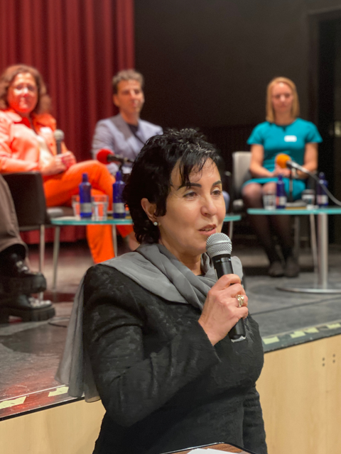 Bezirksbürgermeisterin Demirbüken-Wegner eröffnete die Veranstaltung. (Bild: BA Reinickendorf)