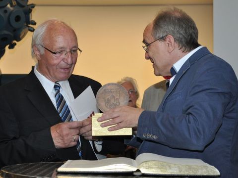 Verleihung der Bezirksmedaille 2018 an Herr Winkler