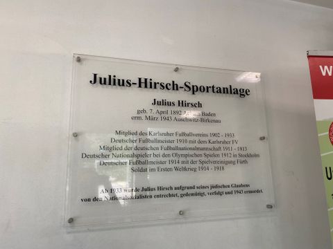 Julius-Hirsch-Sportanlage - Gedenktafel