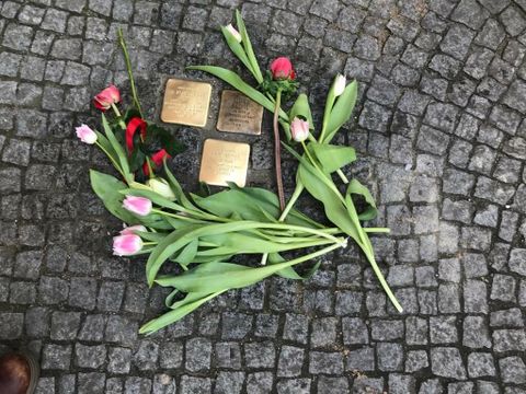 Neue Stolpersteine in Friedrichshain-Kreuzberg