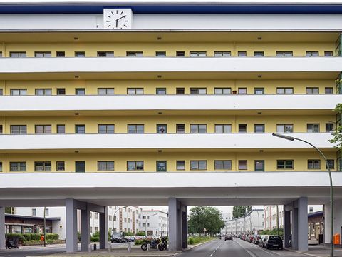 Das Brückenhaus in der Aroser Allee von Otto Rudolf Salvisberg (Bild: Anja Steinmann)