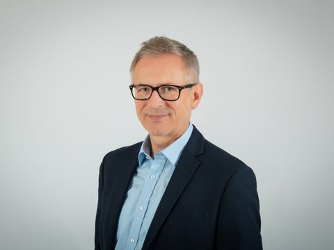 Portrait: Michael S. Rauscher