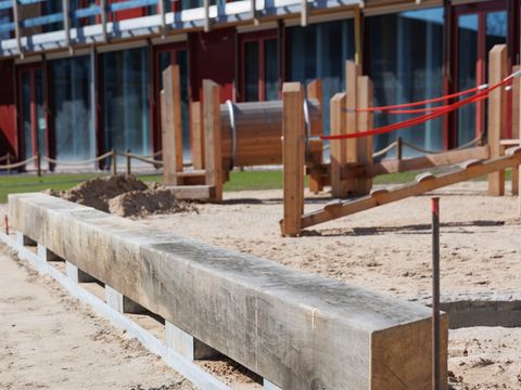 Buddeln vor der Kita Gudrunstrasse