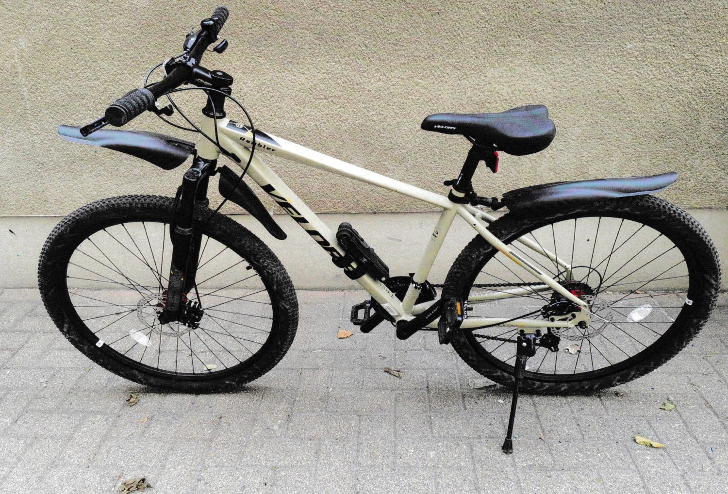 Beiges Herrenfahrrad