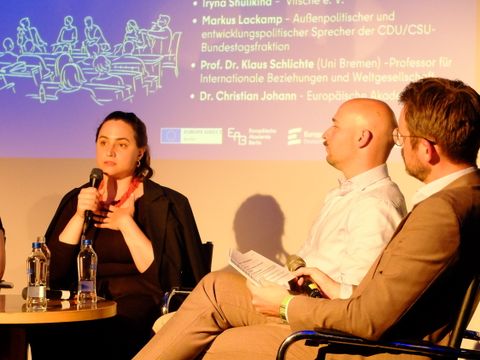 Paneldiskussion mit Iryna Shulikina, Dr. Timo Graf und Dr. Christian Johann (v.l.)