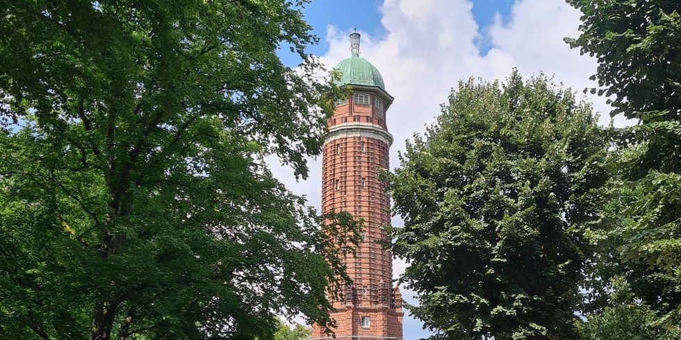 Der Wasserturm im Jungfernheide-Park