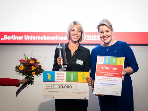 Preisverleihung Berliner Unternehmerinnen 2022/2023