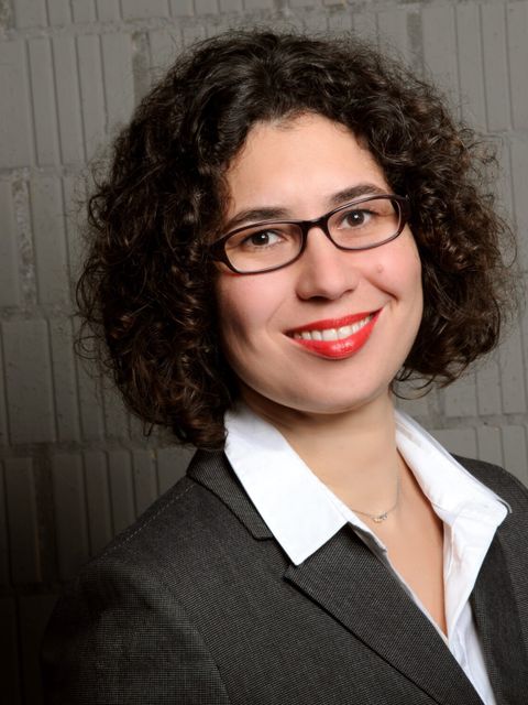 Portraitfoto der Kursleiterin Annika Harloff