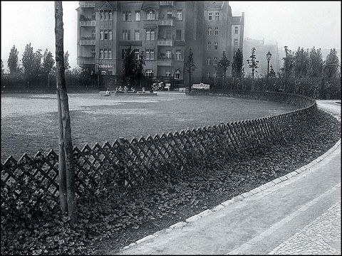 Erwin Barth - Goslarer Platz, Spielplatz, um 1913