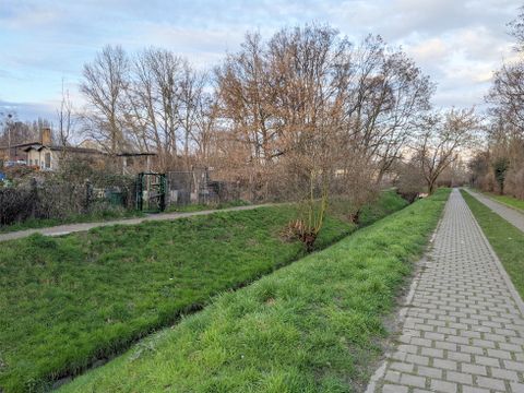 Wege entlang des Beerenpfuhlpfades