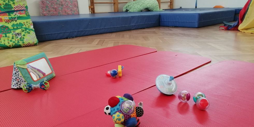 Bewegungsangebot für Eltern und Kinder