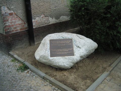 Gedenkstein für Hatun Sürücü