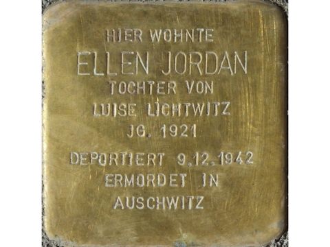 Stolperstein Ellen Jordan (Bild: Stolpersteine-Initiative CW, Hupka)