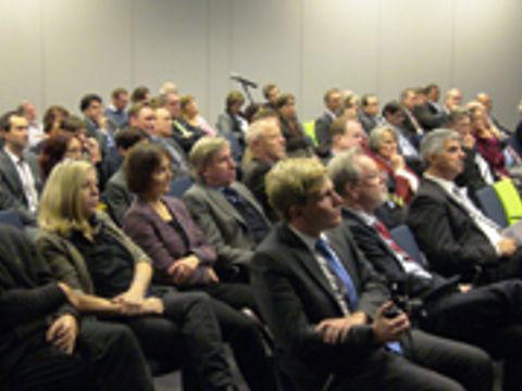 Teilnehmer der Veranstaltung IHK VOR ORTam 18.11.2013