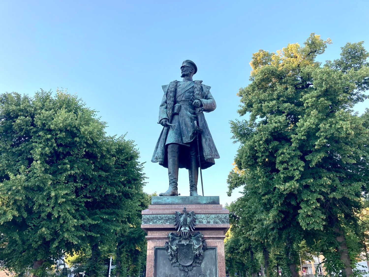 Prinz Albrecht von Preußen, Bronzestandbild