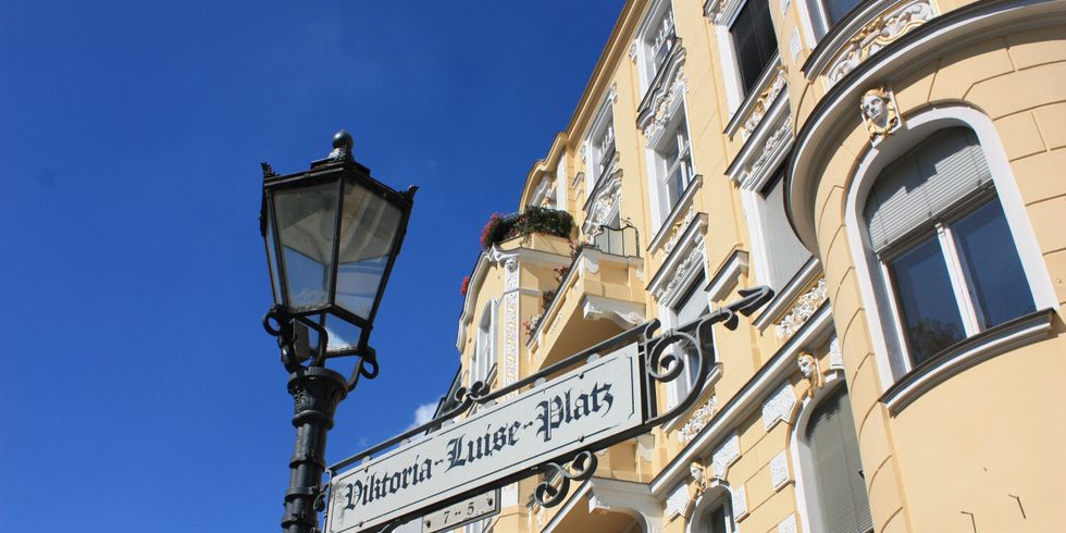 Straßenschild Viktoria-Luise-Platz