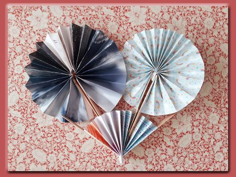 drei selbstgemachte Fächer