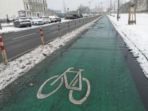 Radweg im Winter