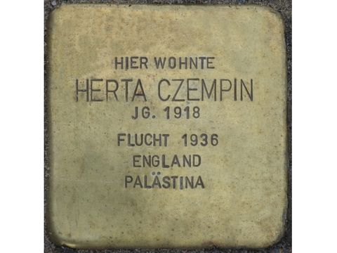 Stolperstein Herta Czempin (Bild: Stolpersteine-Initiative CW, Hupka)