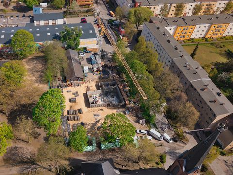 Luftbild der Baustelle des Jugend- und Stadtteilzentrums